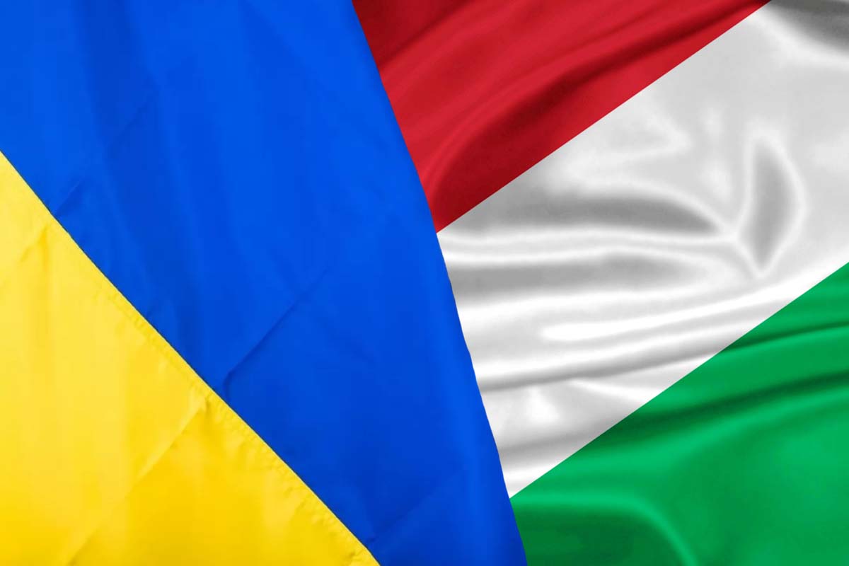 Угорщина ввела для українських перевізників бездозвільний режим