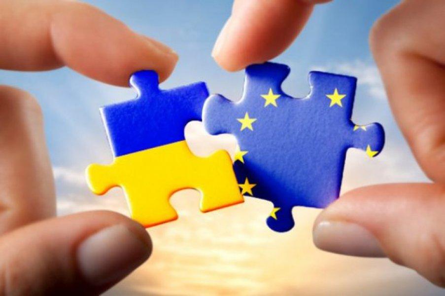 ЄС допоможе Україні експортувати зерно та імпортувати добрива