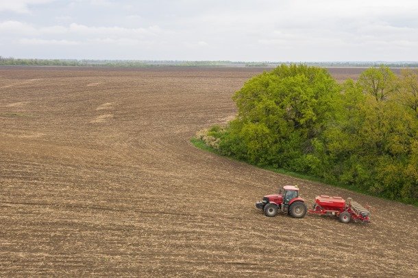 В Україні пропонують подовжити строк на оформлення спадкоємцем земельних паїв