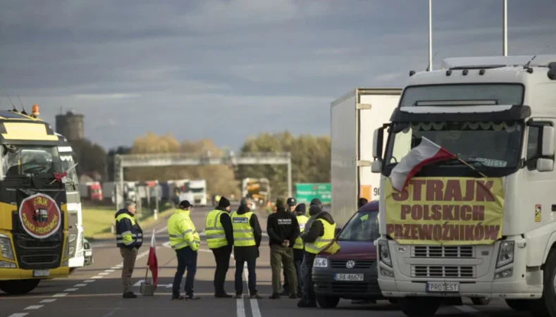 У Польщі відбулись 6-годинні перемовини щодо розблокування кордону